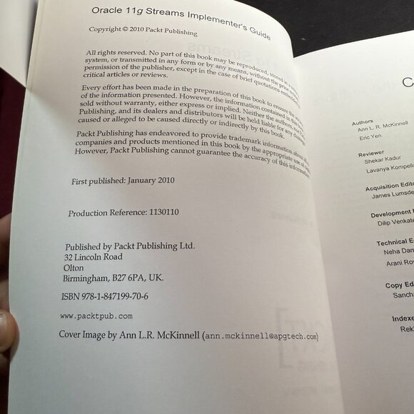 Oracle Bundle - 1 book signed by co-author - Oracle 2 books and 30 discs - Picture 5 of 9